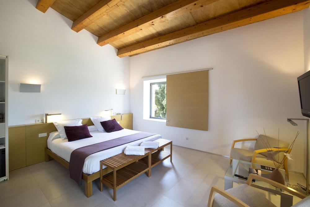 Urh - Hotel Moli Del Mig Torroella De Montgri Exterior photo